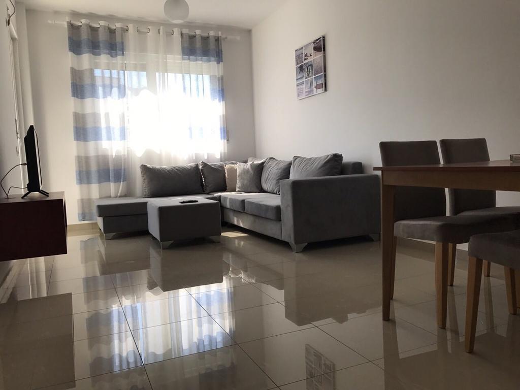 Viktoria'S Apartments Shengjin Ngoại thất bức ảnh