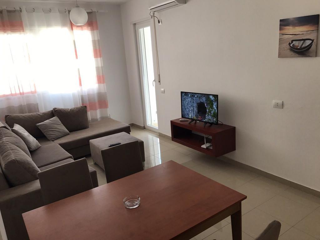 Viktoria'S Apartments Shengjin Ngoại thất bức ảnh