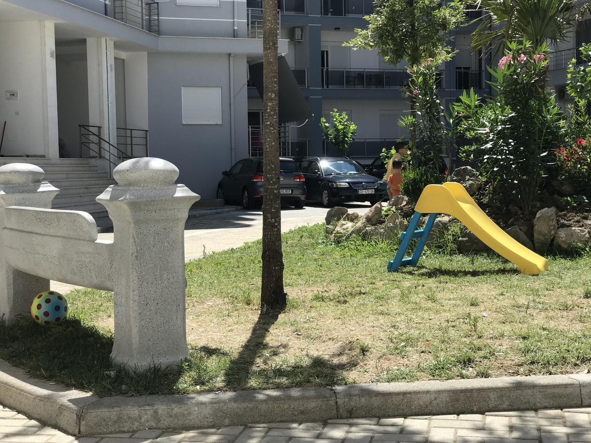 Viktoria'S Apartments Shengjin Ngoại thất bức ảnh