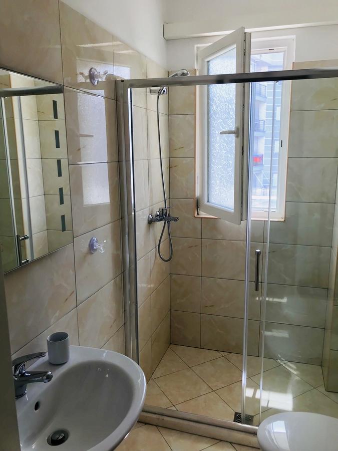 Viktoria'S Apartments Shengjin Ngoại thất bức ảnh